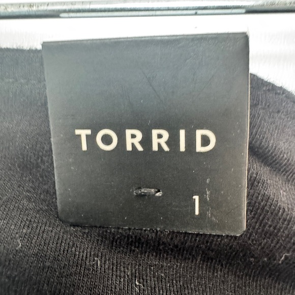 Torrid Foldover Pencil Skirt Black - Picture 4 of 7